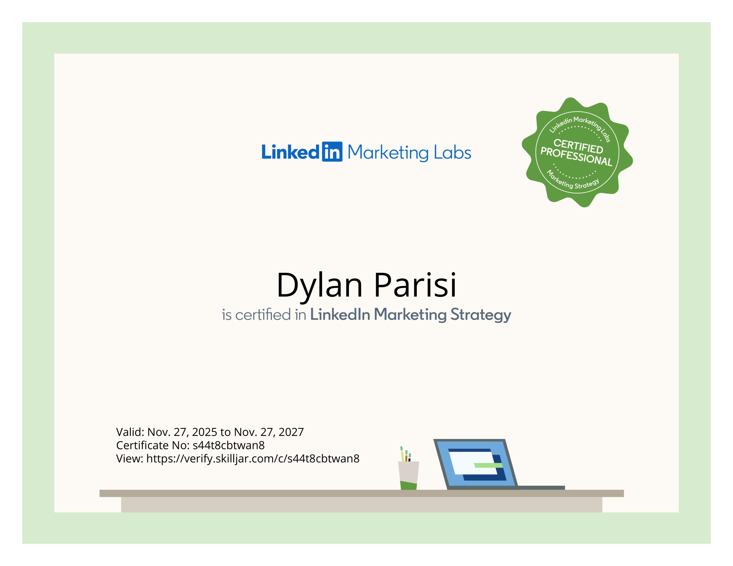 Certification LinkedIn Marketing Strategy de Dylan Parisi